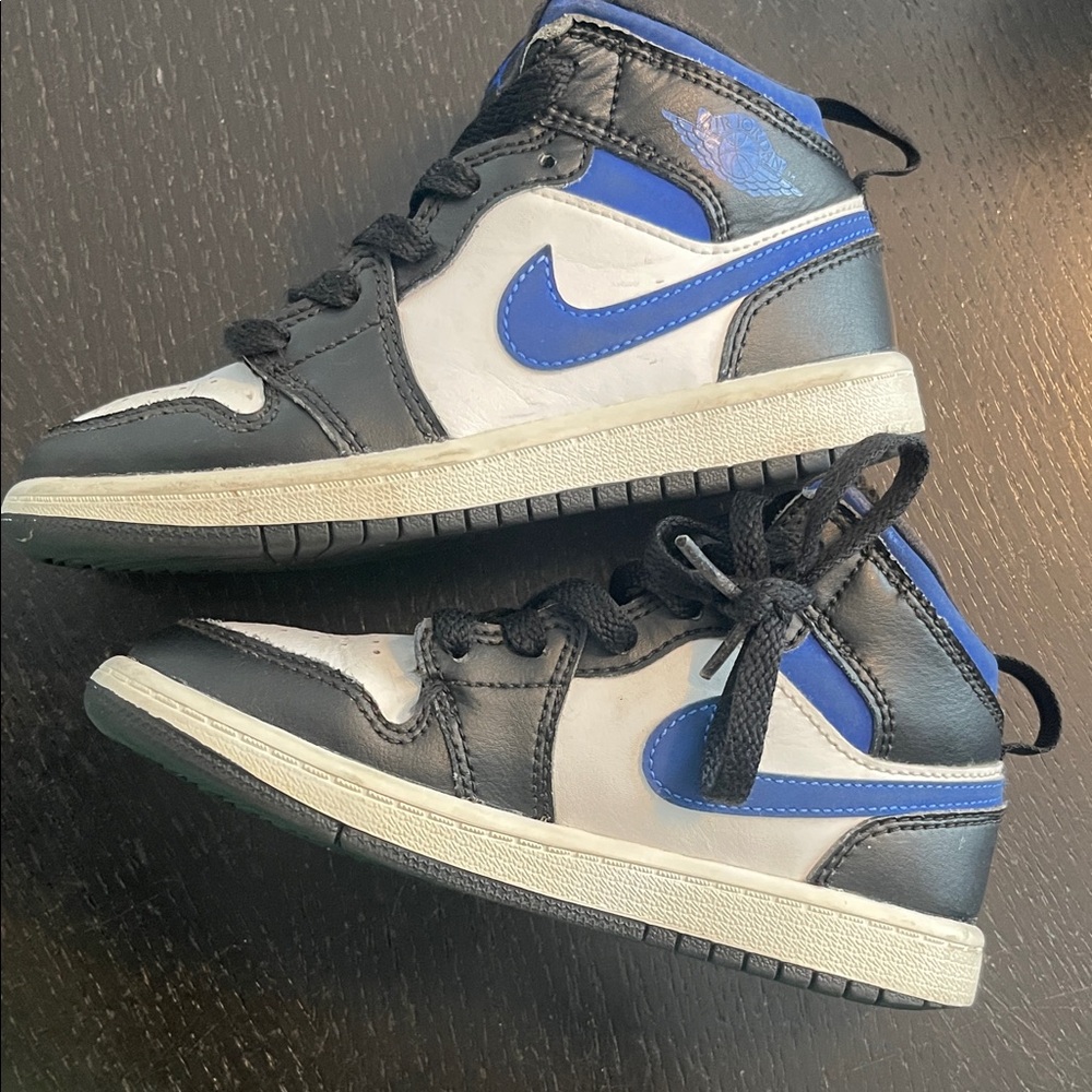 Nike Kids Black, White & Blue High-Top Sneakers